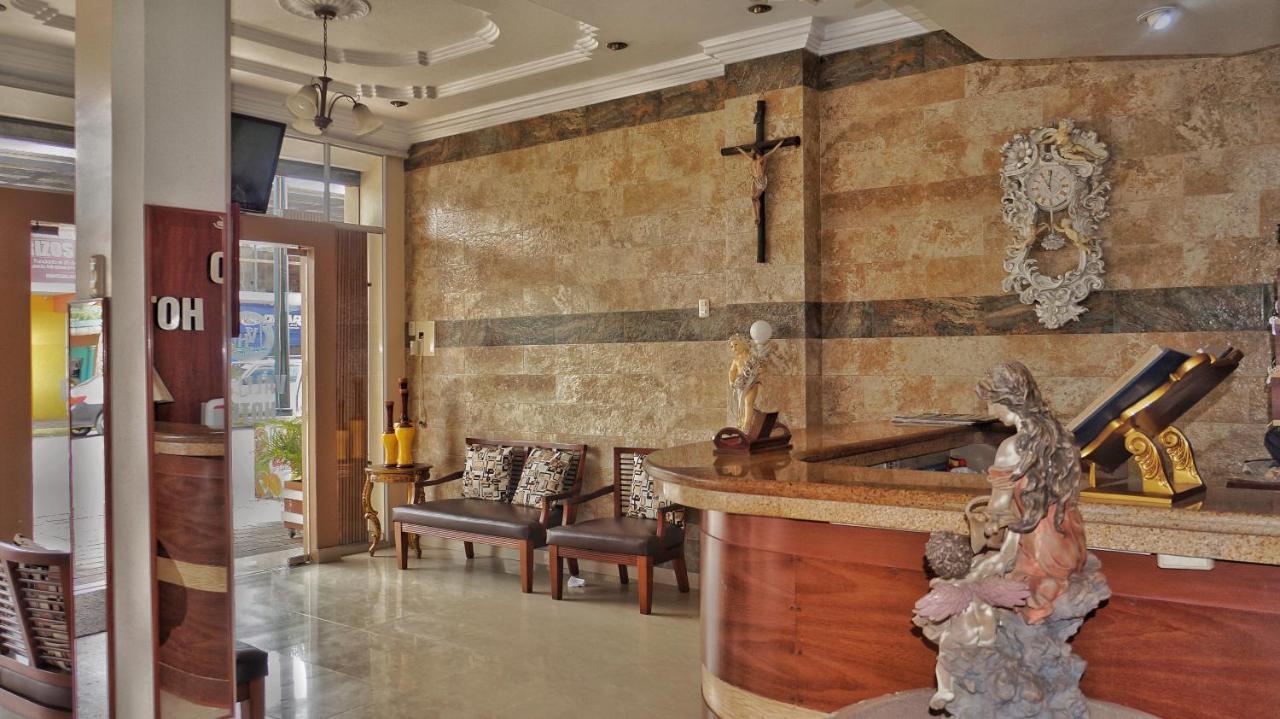 Vallejo Hotel Huaquillas Екстериор снимка