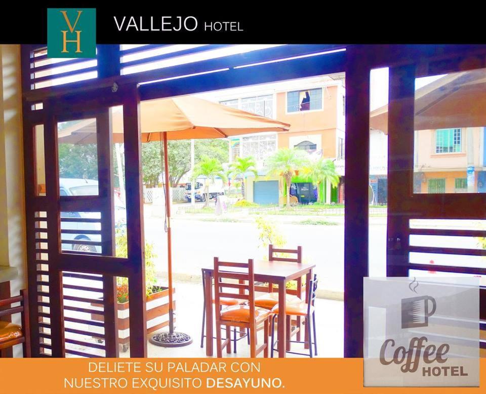 Vallejo Hotel Huaquillas Екстериор снимка